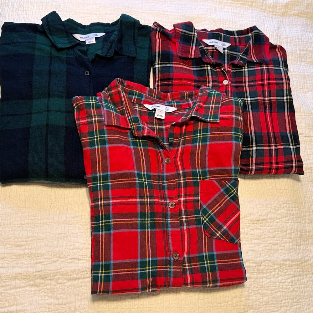 Set of 3 Old Navy Plaid Button Down Shirts flannel- Red and Green